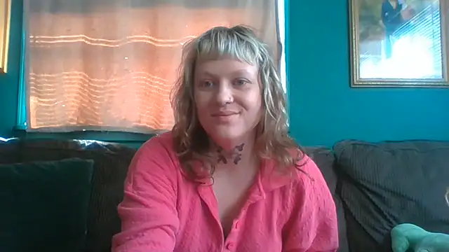 RosieSwitchBitch webcam