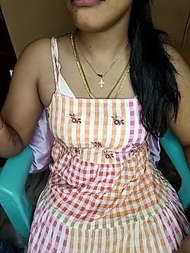 Tamil__Thara003
