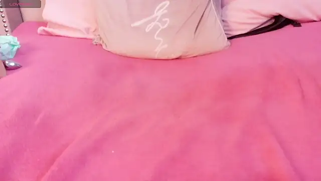 lolii_milk webcam