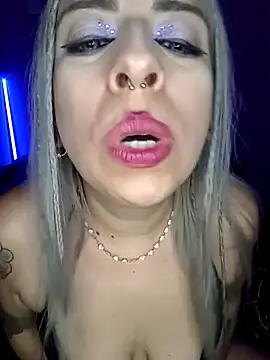 Lolitalov3 webcam