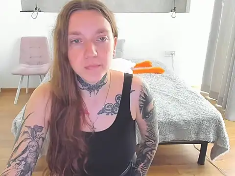 MilaMoll673 webcam