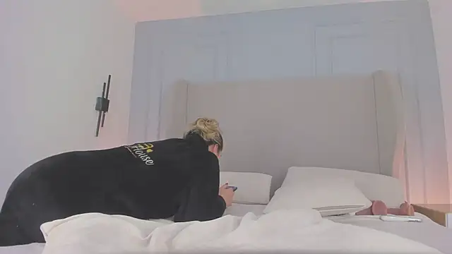 chloe_d webcam