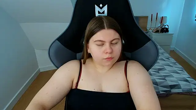 AbbyLuxee webcam