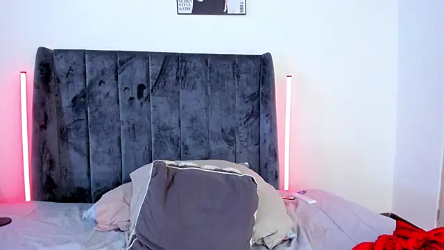 CarolinaGlamour webcam