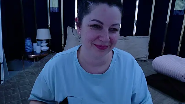 Nina_Stane webcam