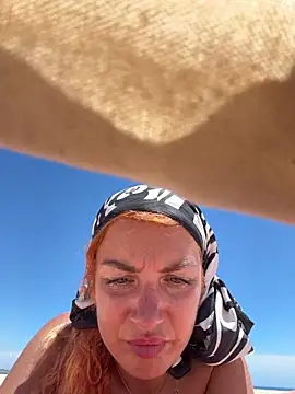 Reddgiirl webcam