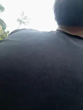 MichaelBear_21 webcam