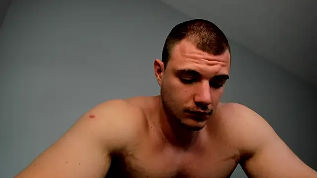 Troy_Bigtitan webcam
