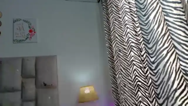 Gaby_evansz webcam
