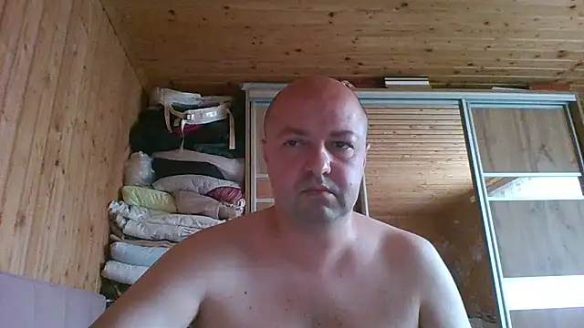 Luceriusbigass webcam