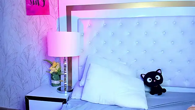 Effy_Kessler webcam