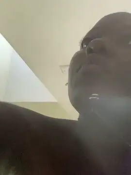 Veeleah webcam