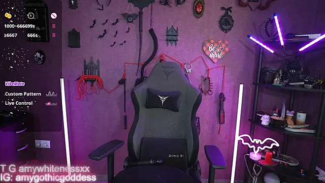 amywhitenessxx webcam