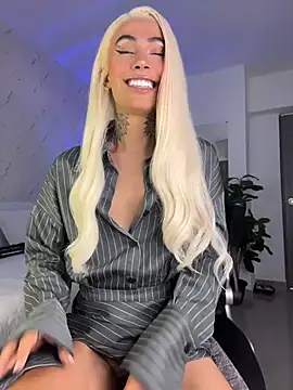 miss_tatiana_ live cam on StripChat