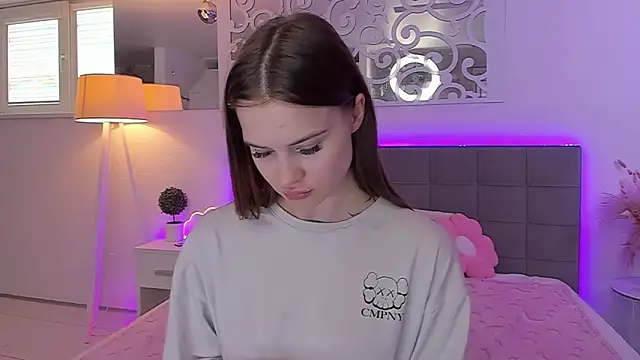 LuisaClover webcam