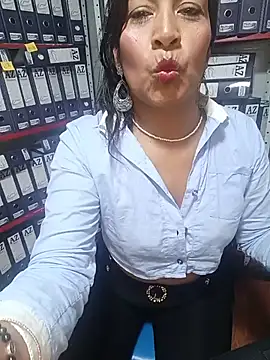 ZOE-WILDER_