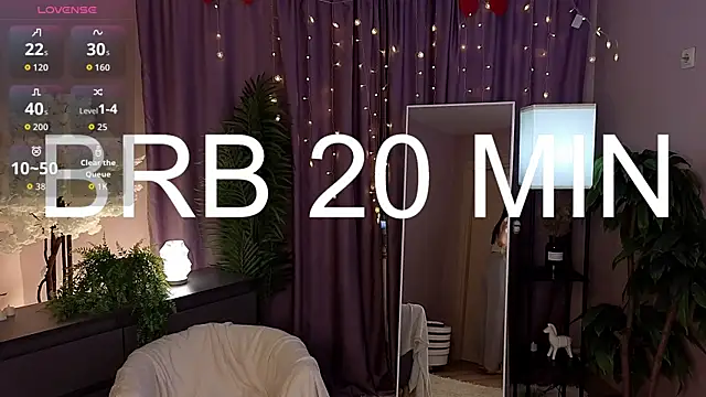 AriaCatrool webcam