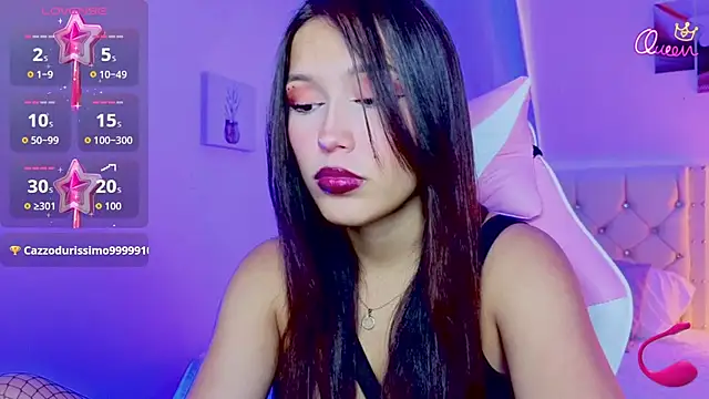 naomifire_ webcam