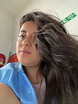Antonella_Julieta webcam