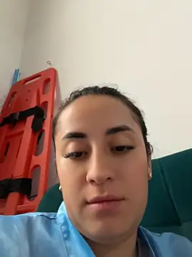 Antonella_Julieta webcam