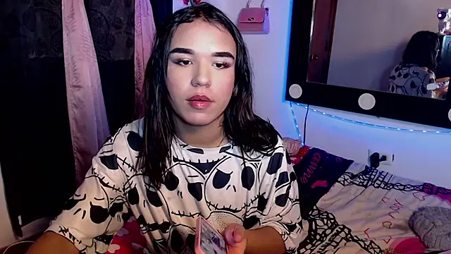 Candyy_doll__ webcam