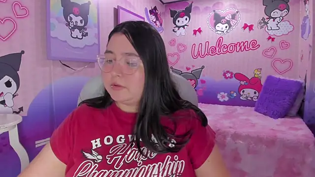 Dulce_meow live cam on StripChat