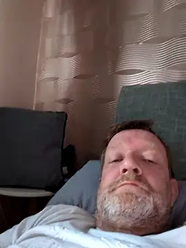 Notiesfuk live cam on StripChat