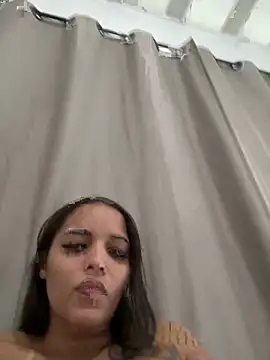 Maryhotangel webcam