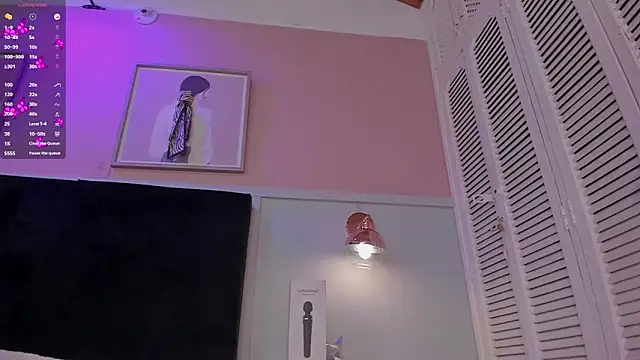 elodie_walker webcam
