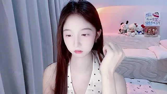 lucky-tt live cam on StripChat