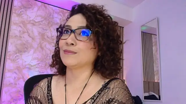 JuliRamirez webcam