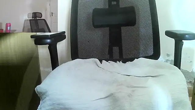 MrFuntastic69 live cam on StripChat