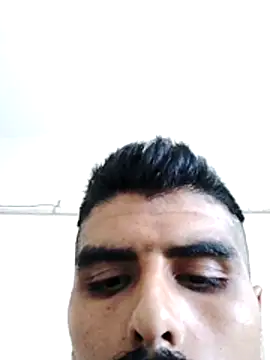 bahadr23 live cam on StripChat