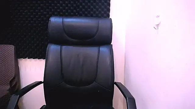 sexyasiancock_yllana webcam