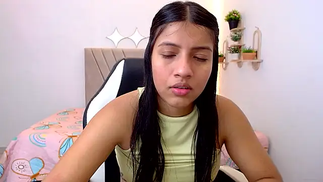 zara_cute webcam