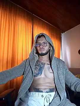 sebastian_horny webcam
