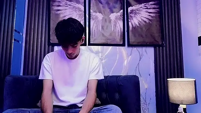 demian_hot99