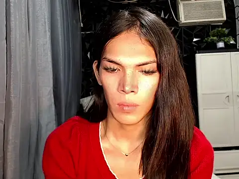 GORGEOUS_CARMEE webcam