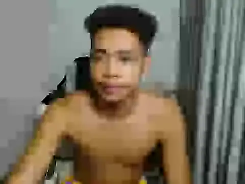 curlyasian_njxx webcam