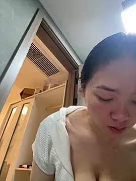 Cheating-wife webcam