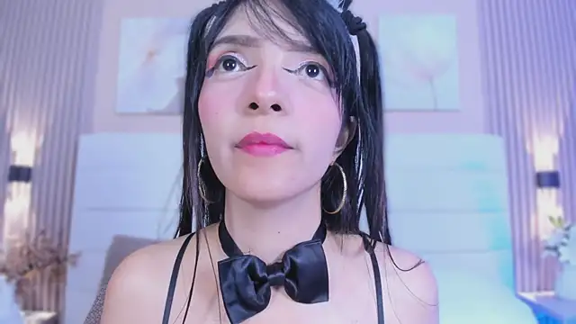 LisaLain webcam