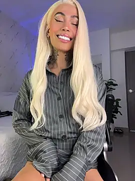 Kesenctel - Trans webcam sex chat