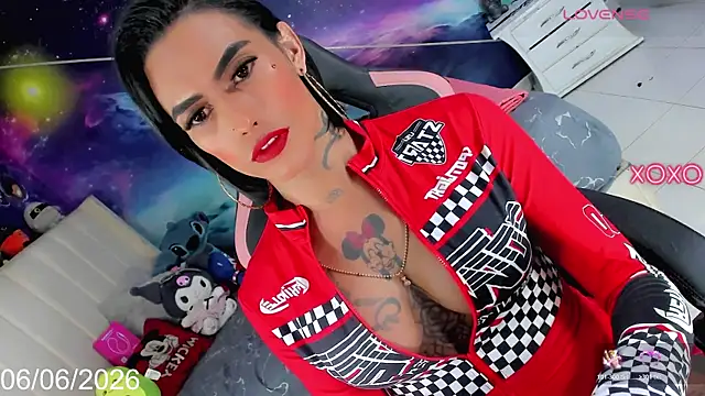 Nella_Dolls webcam
