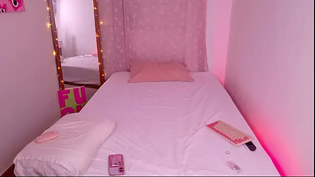 Mar_333 live cam on StripChat