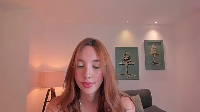 AnaisNin live cam on StripChat