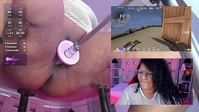 MhiaRey live cam on StripChat