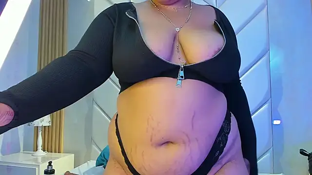VanessaLanz live cam on StripChat