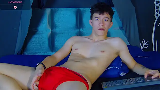 Tristan_Kane live cam on StripChat