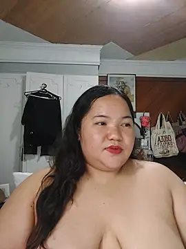 LianaCruzado webcam