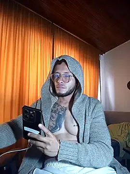 sebastian_horny webcam